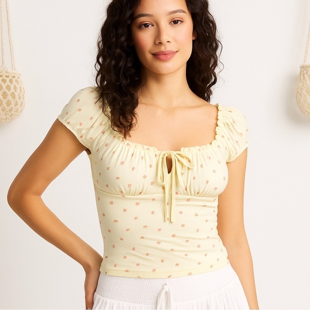 Abound Yellow and Coral Floral Rose Cap Sleeve Blouse with Ruffled Tie Front NWT